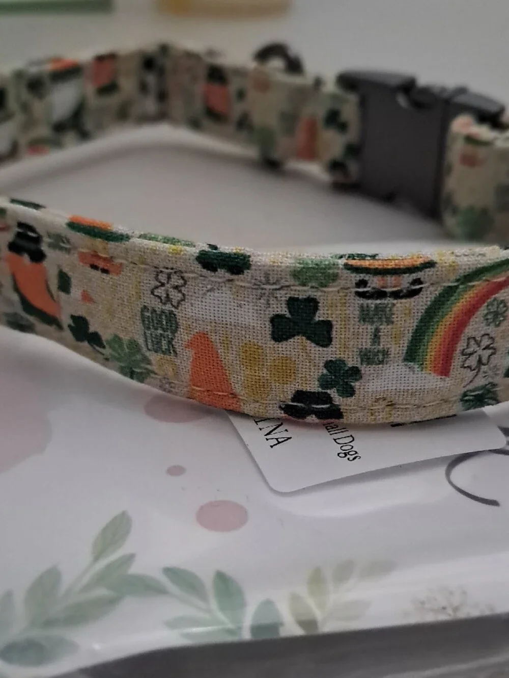 Adjustable St. Patricks Day Fabric Dog Collar in Cream, Green & Peach